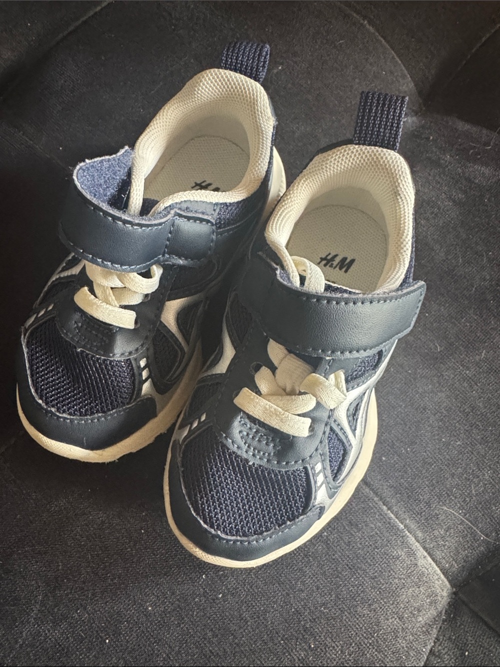 H&M Navy and Cream Kids' Low-Top Sneakers